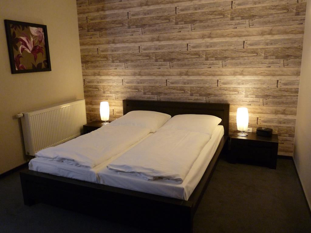 Spreewaldhof Romantik - Hotel Garni Neu Zauche Buitenkant foto
